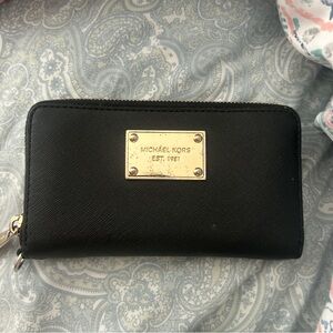 michael kors wallet